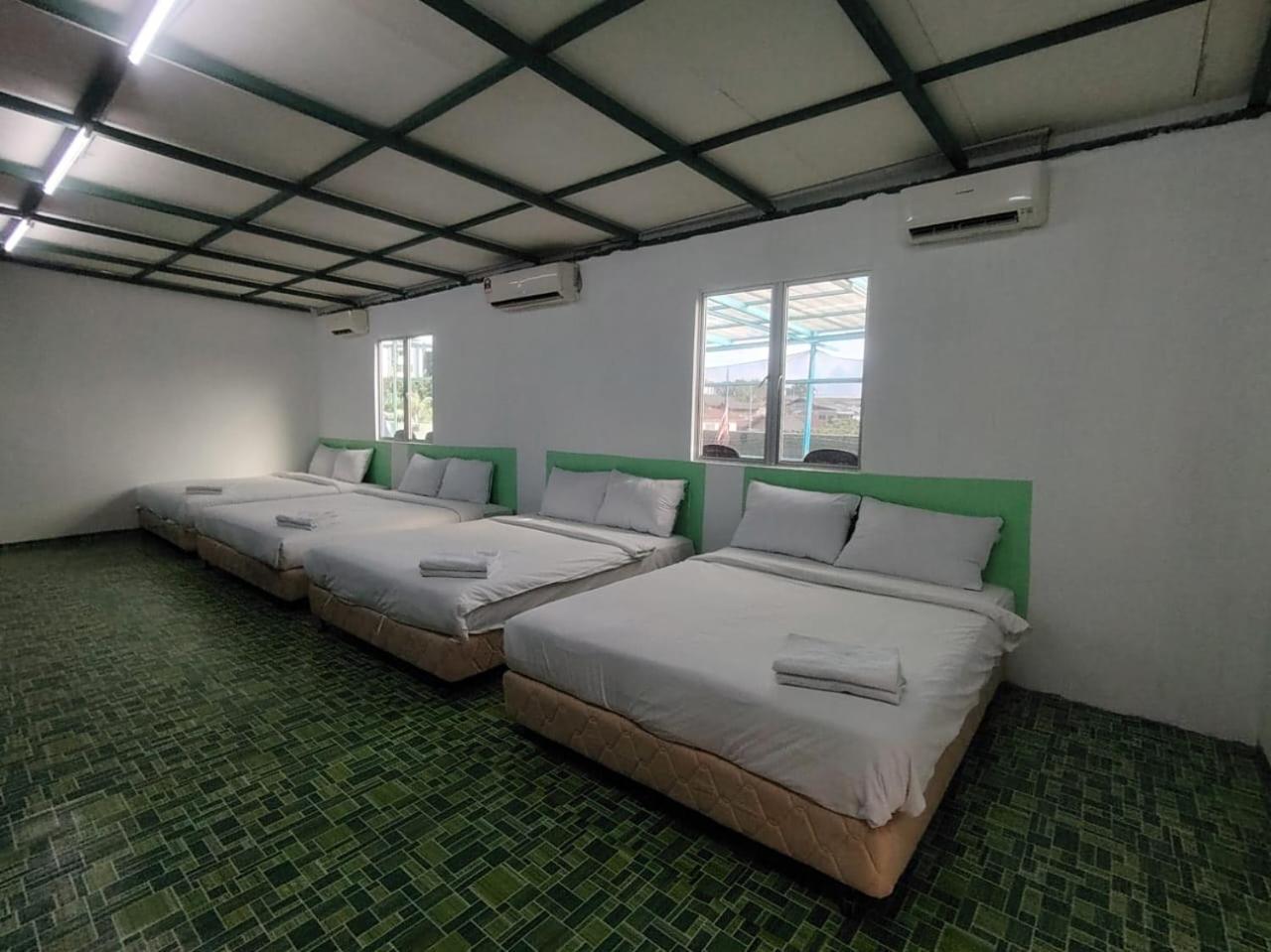 Casa Near Klia 1 Hotel